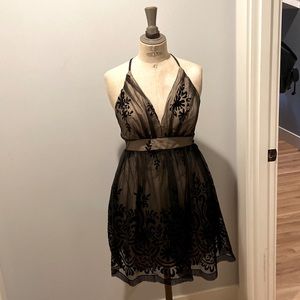 Mele E Pere Size Medium Homecoming Dress